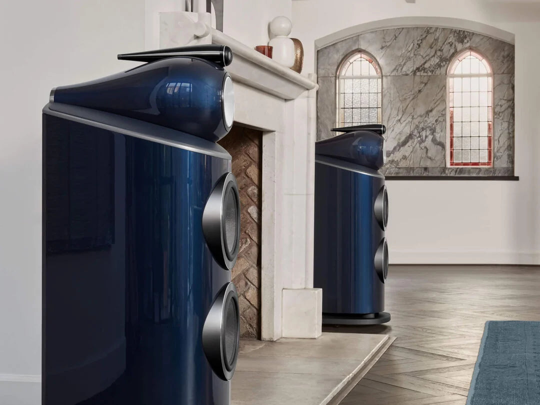 Bowers & Wilkins 800 Signature lifestyle